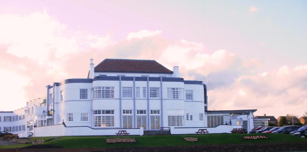 Menzies Silverlink Park South Shields Exterior photo